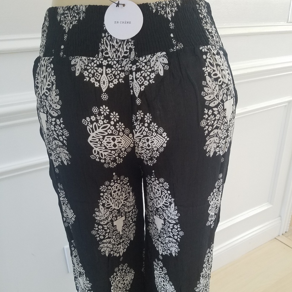 Pull-on wide leg pants - Picture 5 of 5